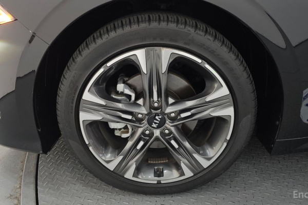 2021 Kia K5 с пробегом 51 776 км