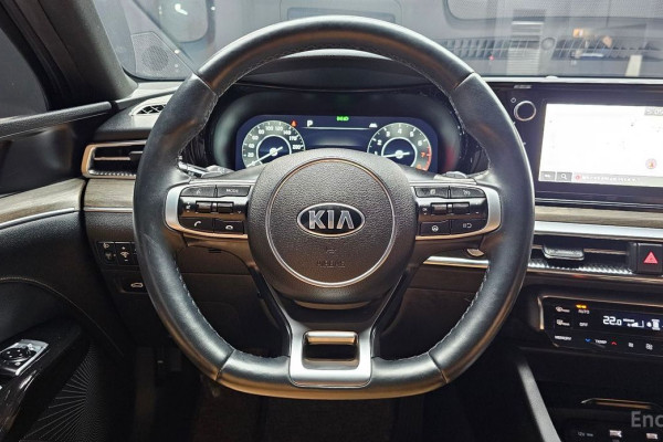 2021 Kia K5 с пробегом 37 962 км