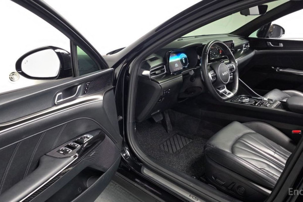 2022 Kia K5 с пробегом 31 187 км