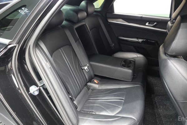 2022 Kia K5 с пробегом 31 187 км