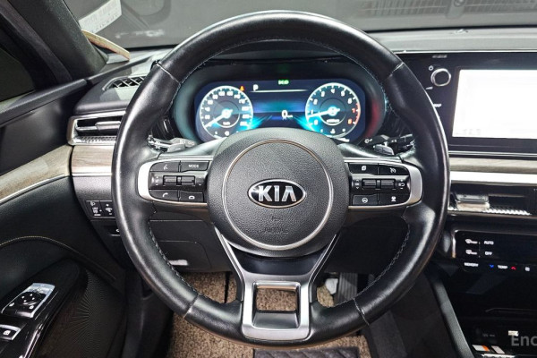 2021 Kia K5 с пробегом 43 873 км