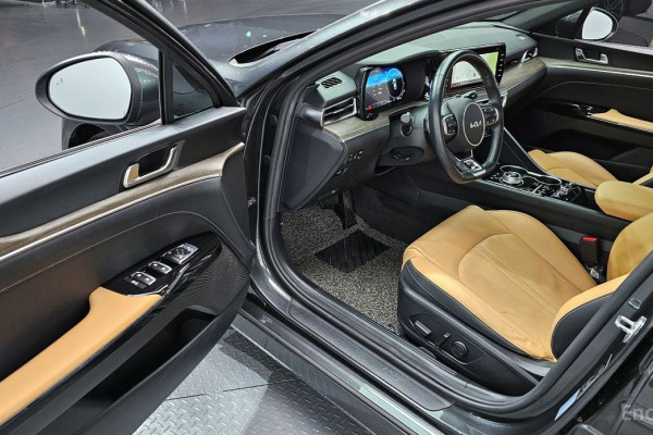 2022 Kia K5 с пробегом 38 716 км