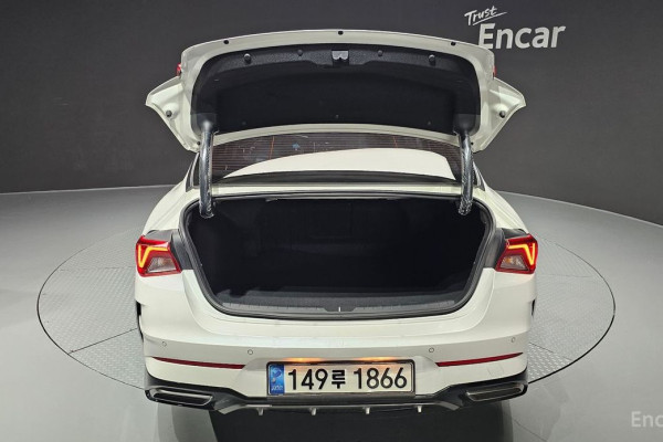 2021 Kia K5 с пробегом 42 245 км