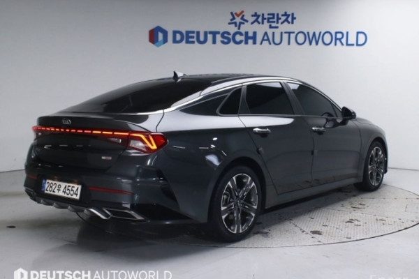 2021 Kia K5 с пробегом 44 519 км