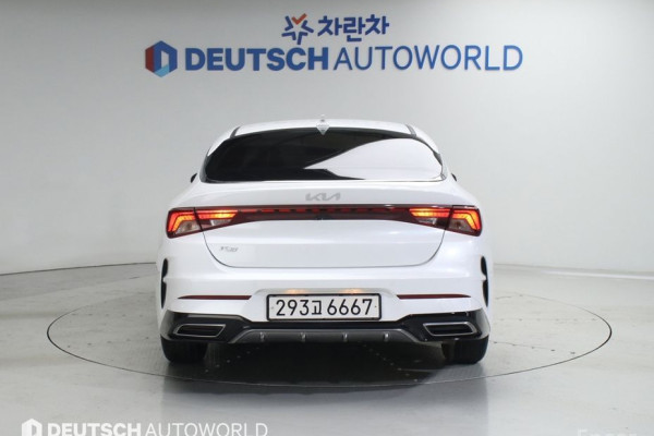 2022 Kia K5 с пробегом 37 620 км