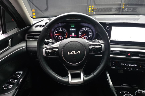 2022 Kia K5 с пробегом 39 130 км