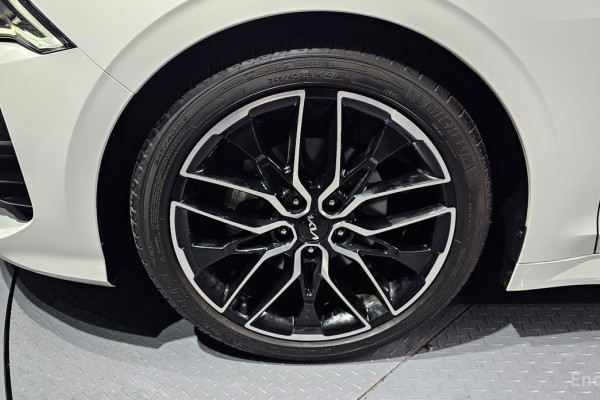 2021 Kia K5 с пробегом 46 234 км