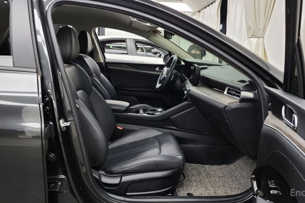 2021 Kia K5 с пробегом 39 600 км