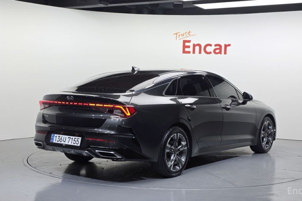 2021 Kia K5 с пробегом 57 556 км