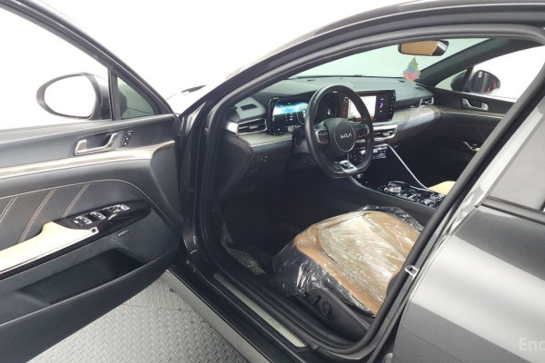 2021 Kia K5 с пробегом 40 933 км