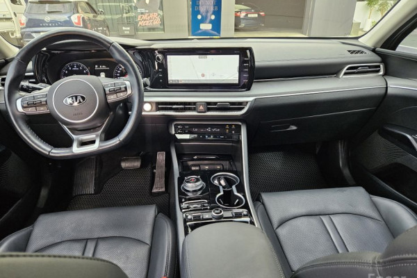 2021 Kia K5 с пробегом 42 145 км