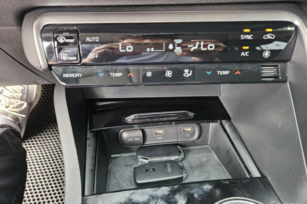 2021 Kia K5 с пробегом 42 145 км