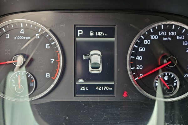 2021 Kia K5 с пробегом 42 145 км