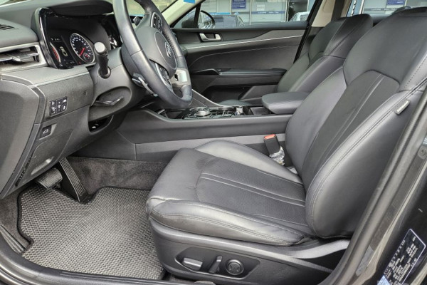 2021 Kia K5 с пробегом 42 145 км