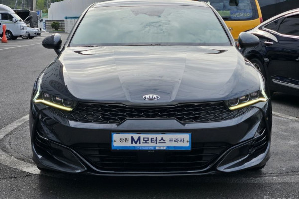 2021 Kia K5 с пробегом 42 145 км