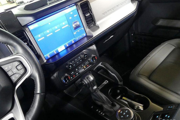 2022 Ford Bronco с пробегом 20 489 км