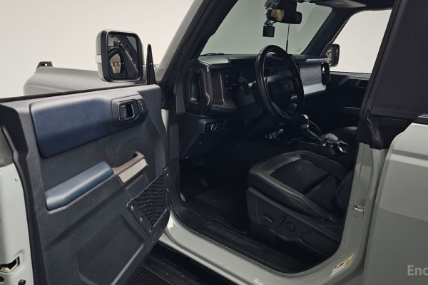 2023 Ford Bronco с пробегом 30 549 км