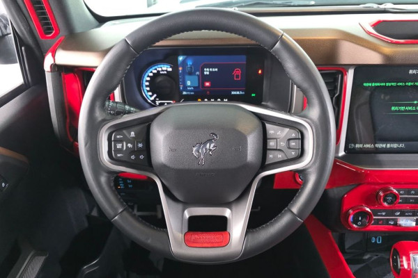 2022 Ford Bronco с пробегом 30 638 км