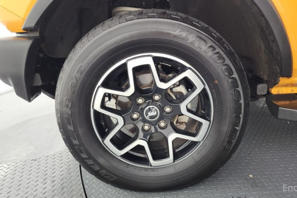 2022 Ford Bronco с пробегом 23 553 км