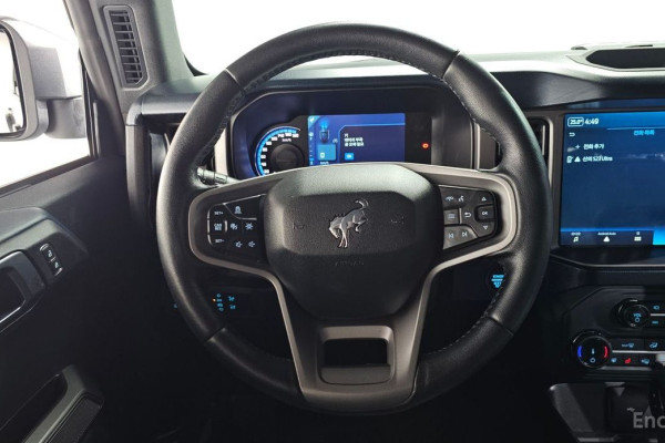 2022 Ford Bronco с пробегом 31 991 км