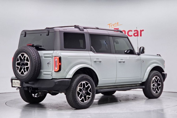 2023 Ford Bronco с пробегом 32 257 км