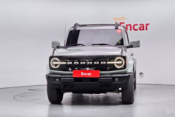 2023 Ford Bronco с пробегом 32 257 км