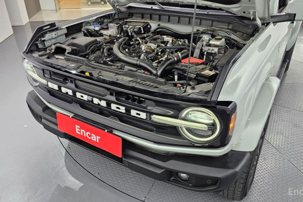 2023 Ford Bronco с пробегом 32 257 км