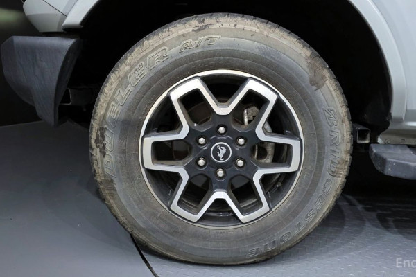 2023 Ford Bronco с пробегом 12 376 км