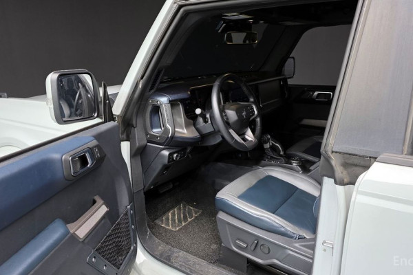 2023 Ford Bronco с пробегом 12 376 км