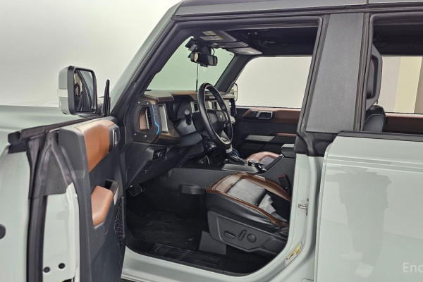 2023 Ford Bronco с пробегом 32 257 км