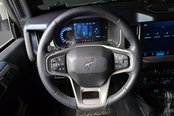 2023 Ford Bronco с пробегом 12 376 км