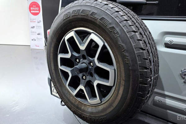 2023 Ford Bronco с пробегом 12 376 км