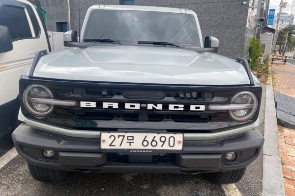 2025 Ford Bronco с пробегом 12 400 км