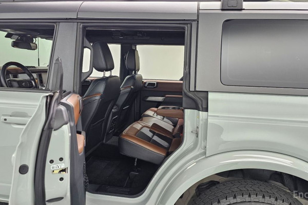 2023 Ford Bronco с пробегом 32 257 км