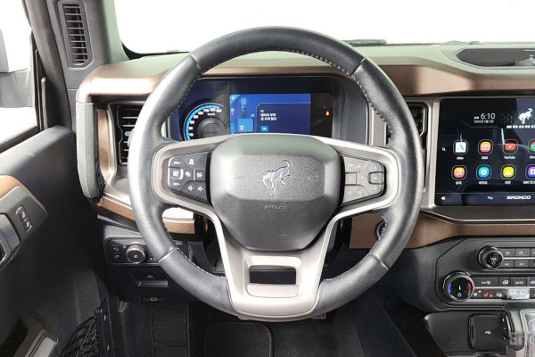 2022 Ford Bronco с пробегом 58 907 км