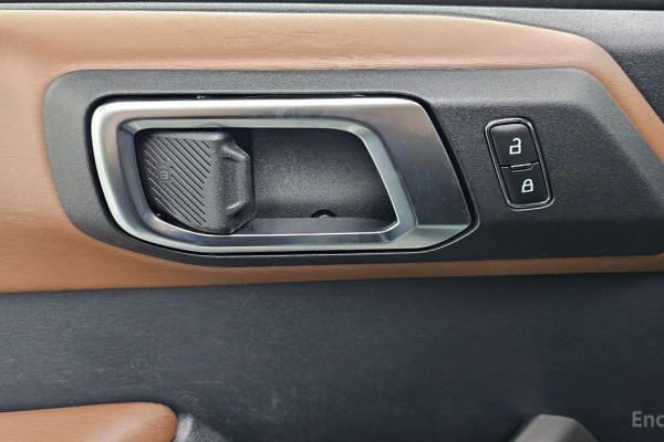 2023 Ford Bronco с пробегом 32 257 км