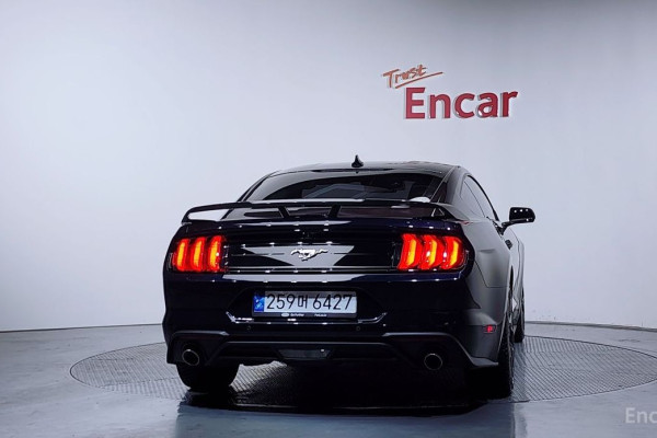 2022 Ford Mustang с пробегом 22 523 км