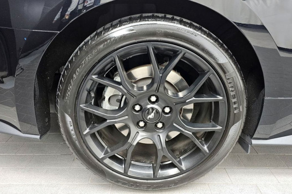 2022 Ford Mustang с пробегом 49 811 км