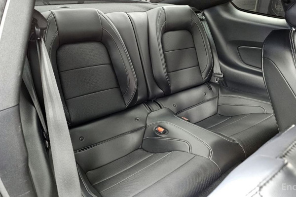 2022 Ford Mustang с пробегом 49 811 км