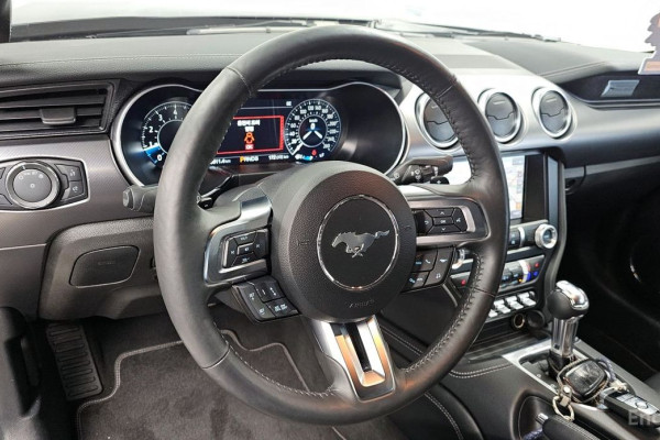 2022 Ford Mustang с пробегом 49 811 км