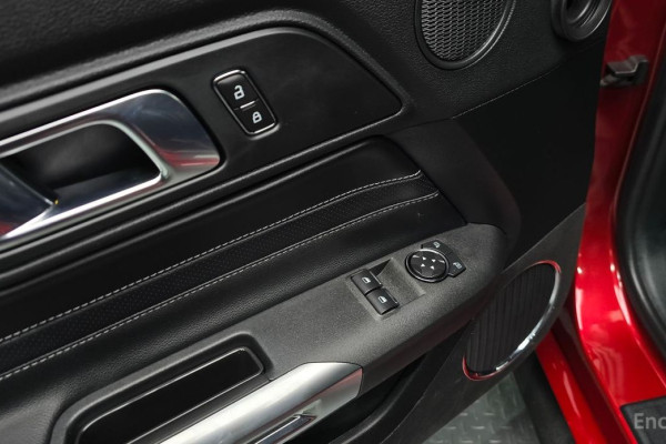 2023 Ford Mustang с пробегом 19 879 км