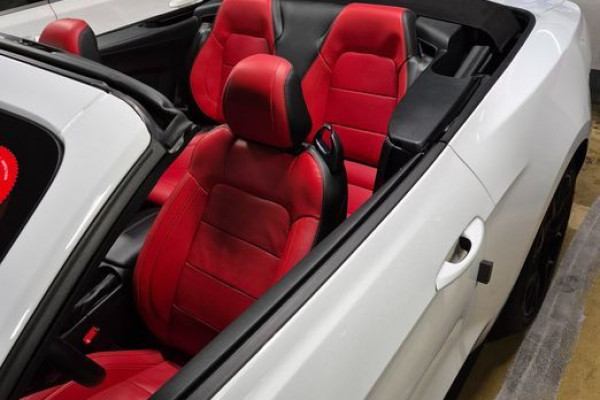 2022 Ford Mustang с пробегом 12 040 км