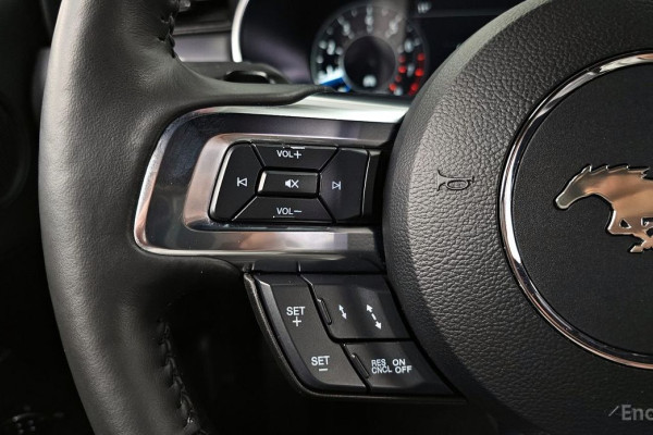 2022 Ford Mustang с пробегом 49 811 км