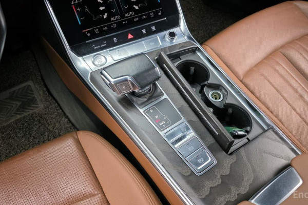 2020 Audi A6 с пробегом 223 778 км