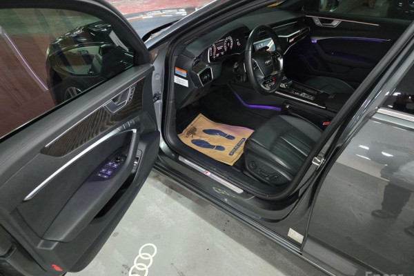 2022 Audi A6 с пробегом 83 000 км