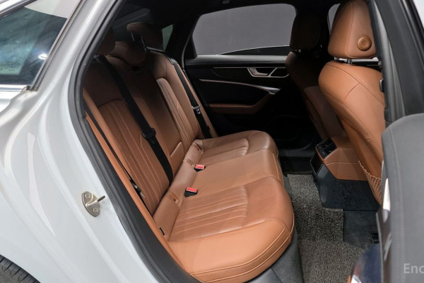 2020 Audi A6 с пробегом 223 778 км