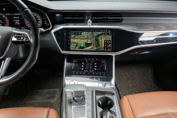 2020 Audi A6 с пробегом 223 778 км