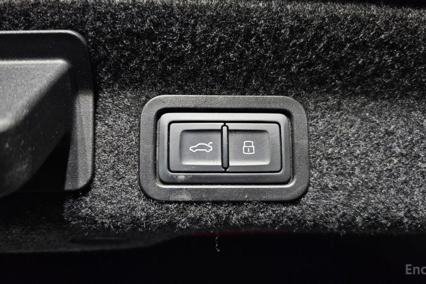 2021 Audi A6 с пробегом 98 693 км