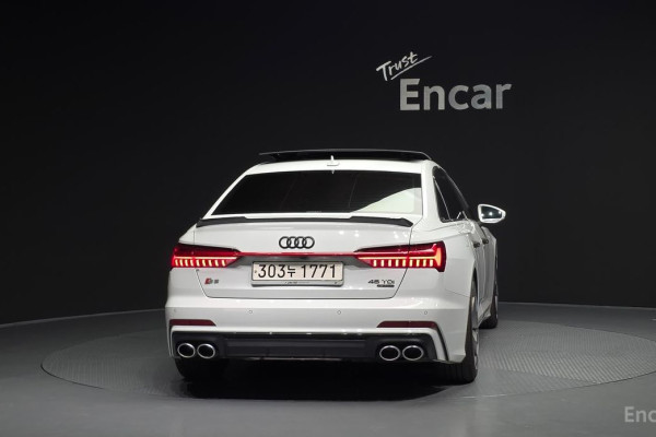 2021 Audi A6 с пробегом 62 054 км