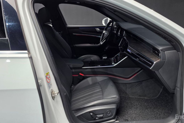 2021 Audi A6 с пробегом 233 495 км